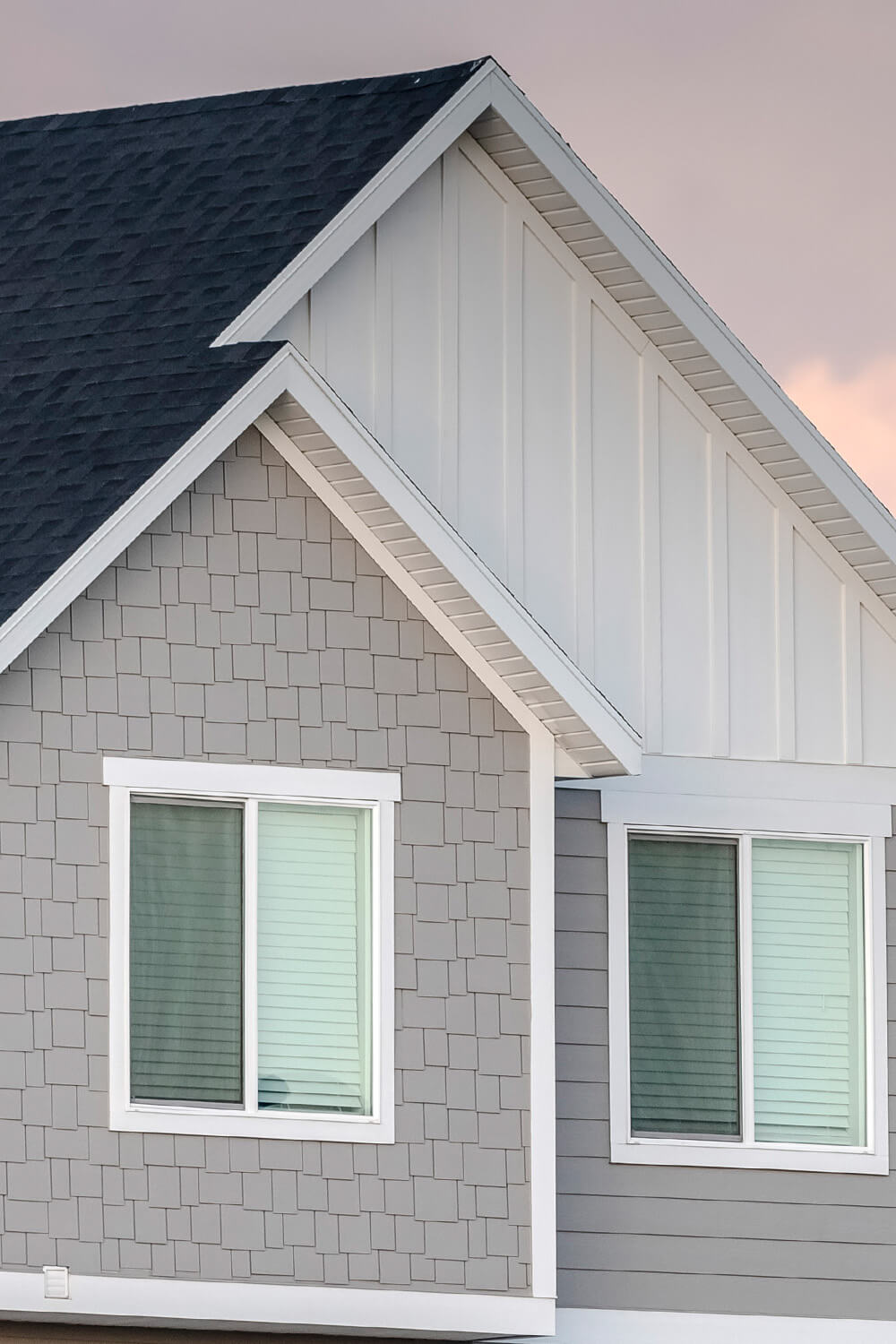 cost of roof replacement for homes in Newport